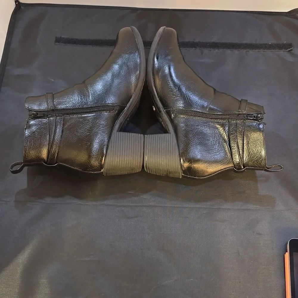 NICOLE ZIPPER CLOSURE ROUND-TOE WOMEN'S ANKLE BOOTIES - Picture 10 of 15